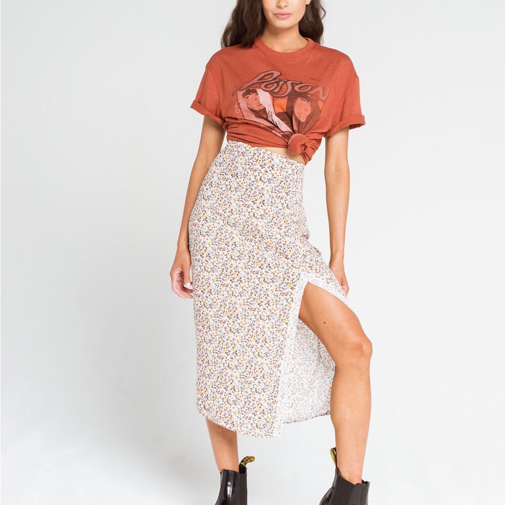 Ditsy Floral Ivory Midi Skirt - BRAND NEW - WITH TAGS! Lace Trim Slit! So Chic!